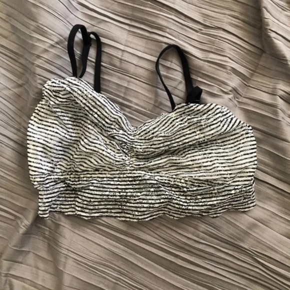 ❄️3 Bralette Bundle - Picture 2 of 7